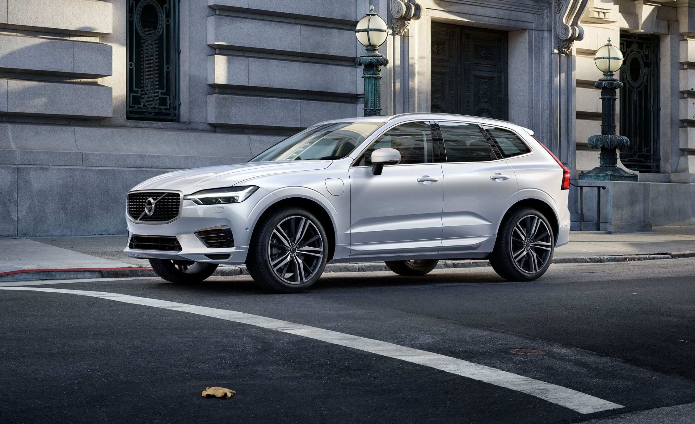 Volvo в августе повысила продажи в РФ на 62%